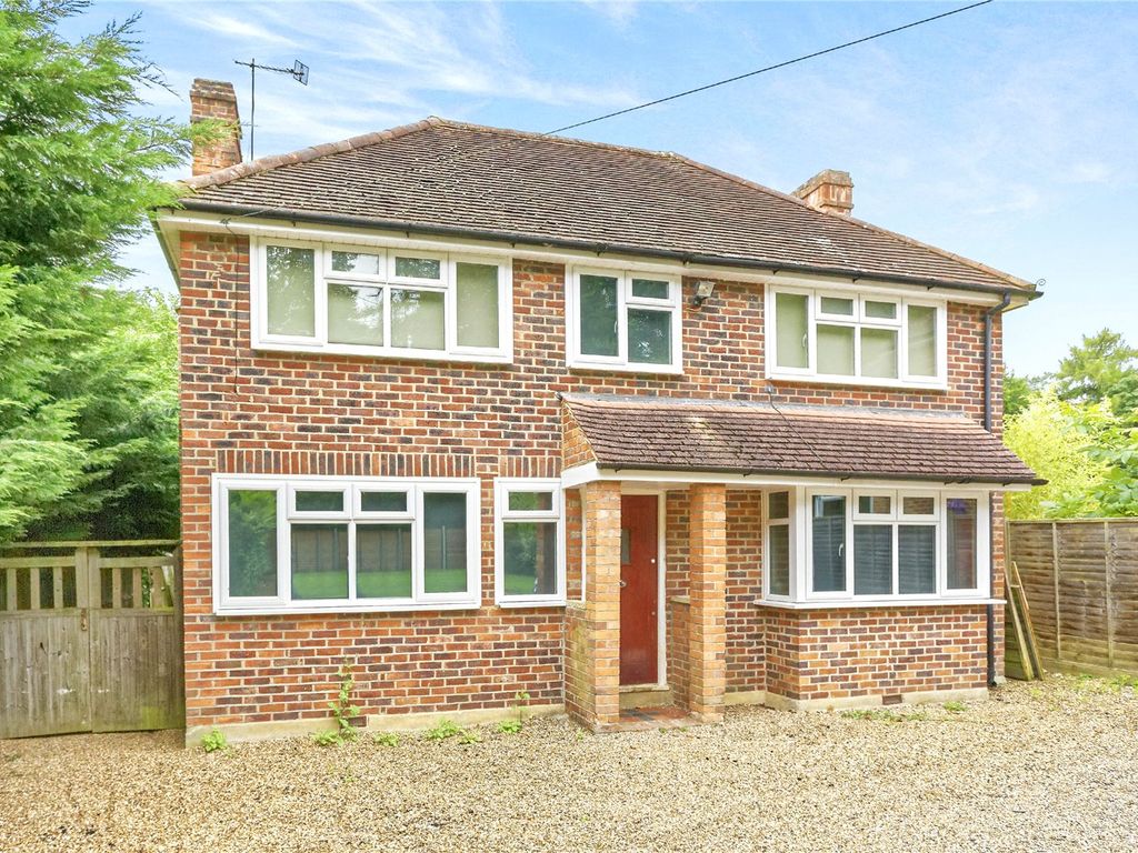4 bed detached house for sale in Dirtham Lane, Effingham, Leatherhead