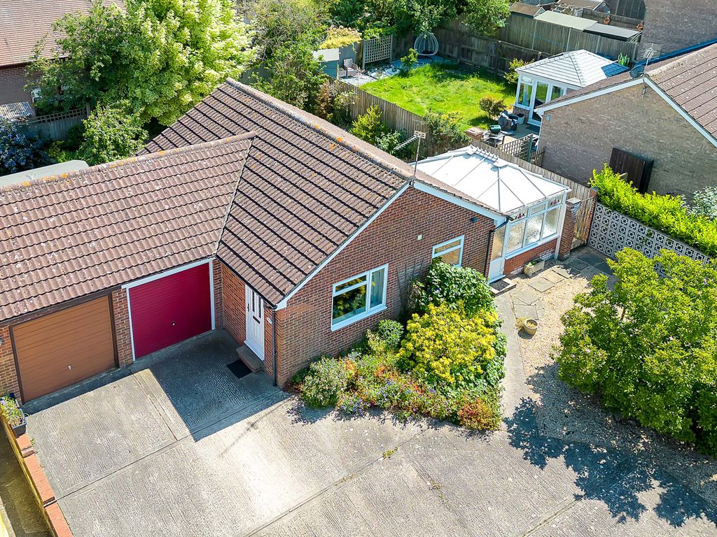 2 bed bungalow for sale in Wheatfields, Diss, Norfolk IP22 Zoopla