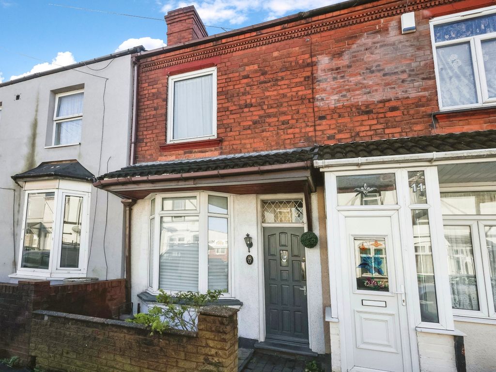 2 bed terraced house for sale in Vernon Road, Oldbury, West Midlands