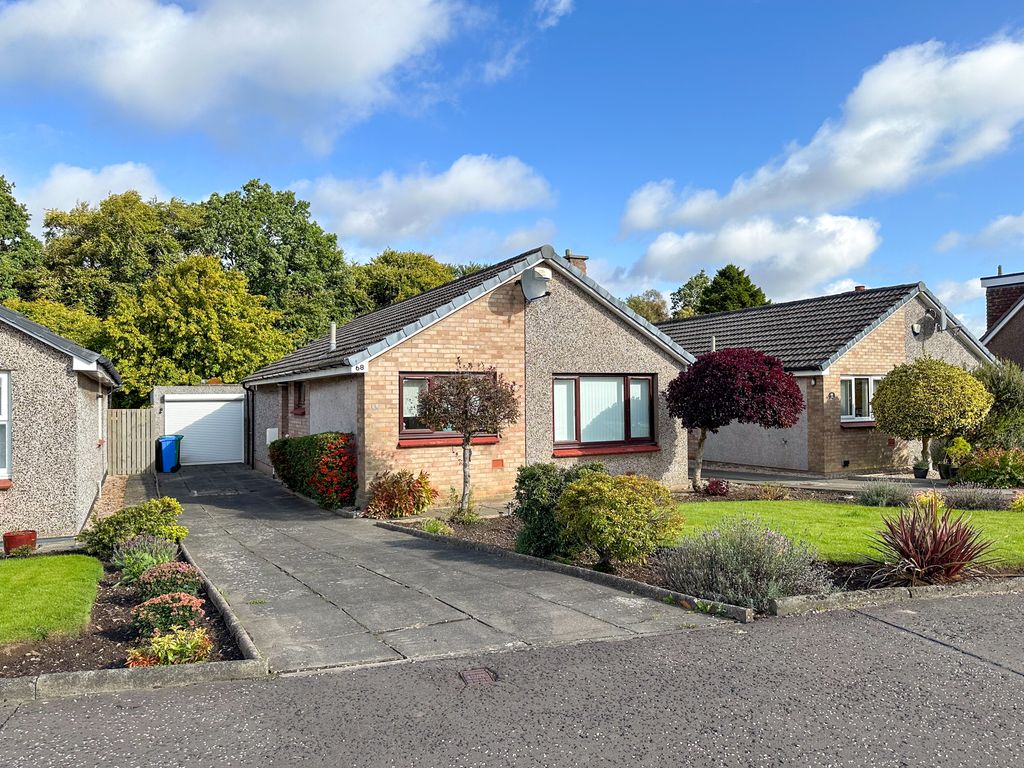 3 bed bungalow for sale in Duddingston Drive, Kirkcaldy KY2, £220,000