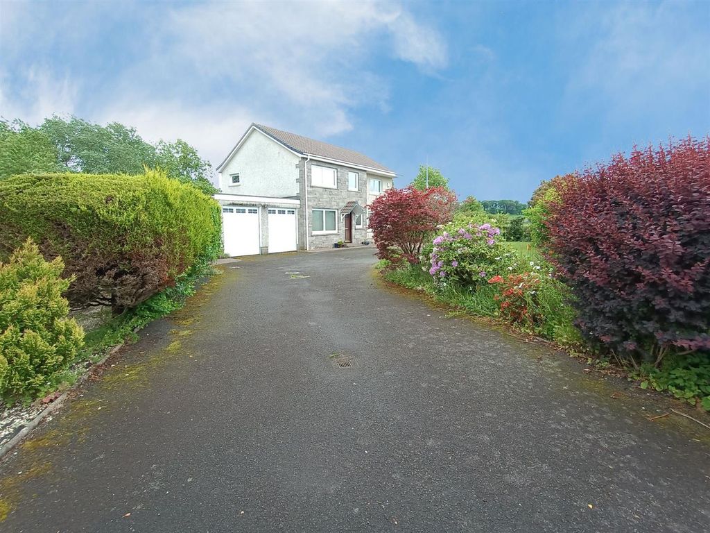 4 bed detached house for sale in Ewart Drive, Dumfries DG2, £398,000 Zoopla