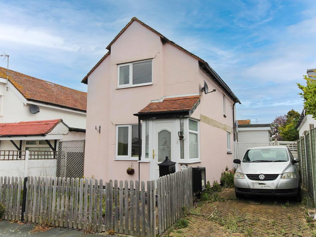 2 bed cottage for sale in Windermere Road, HollandOnSea, ClactonOn