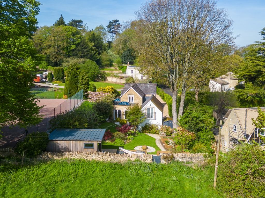 4 bed detached house for sale in Leckhampton Hill, Leckhampton