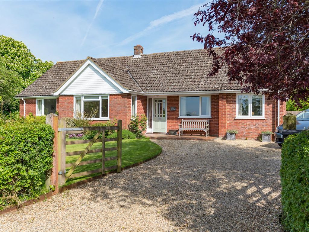 3 bed detached bungalow for sale in High Fields, Manor Road, Elmsett IP7, £625,000 Zoopla