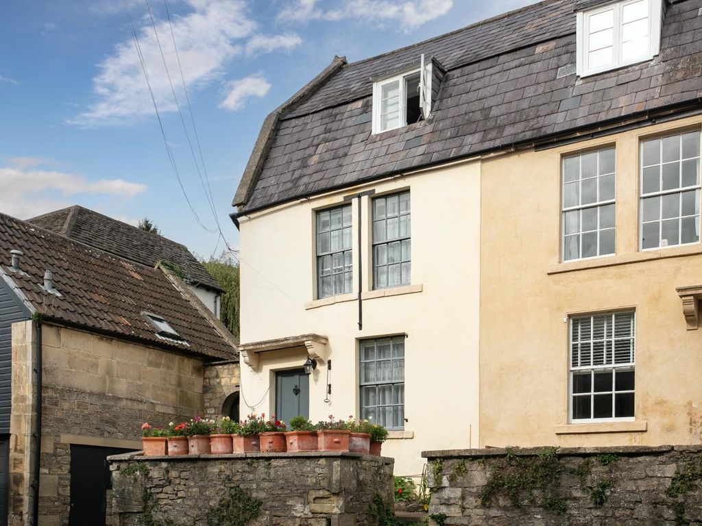 3 bed end terrace house for sale in High Street, Batheaston, Bath BA1