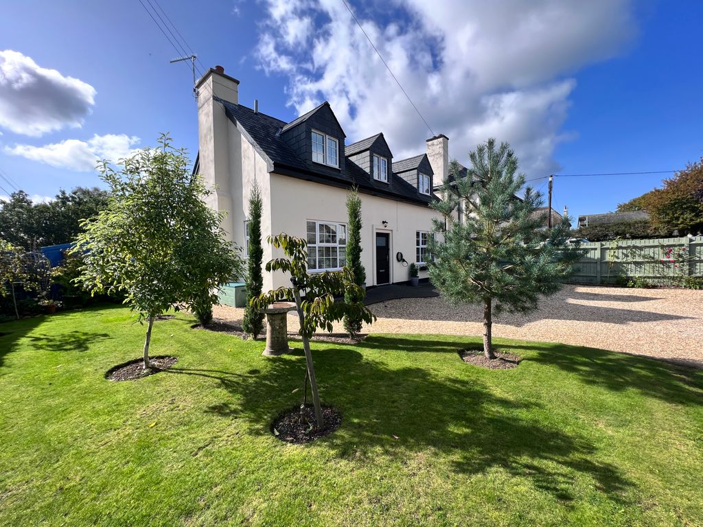 3 bed detached house for sale in Rock Road, Chudleigh, Newton Abbot