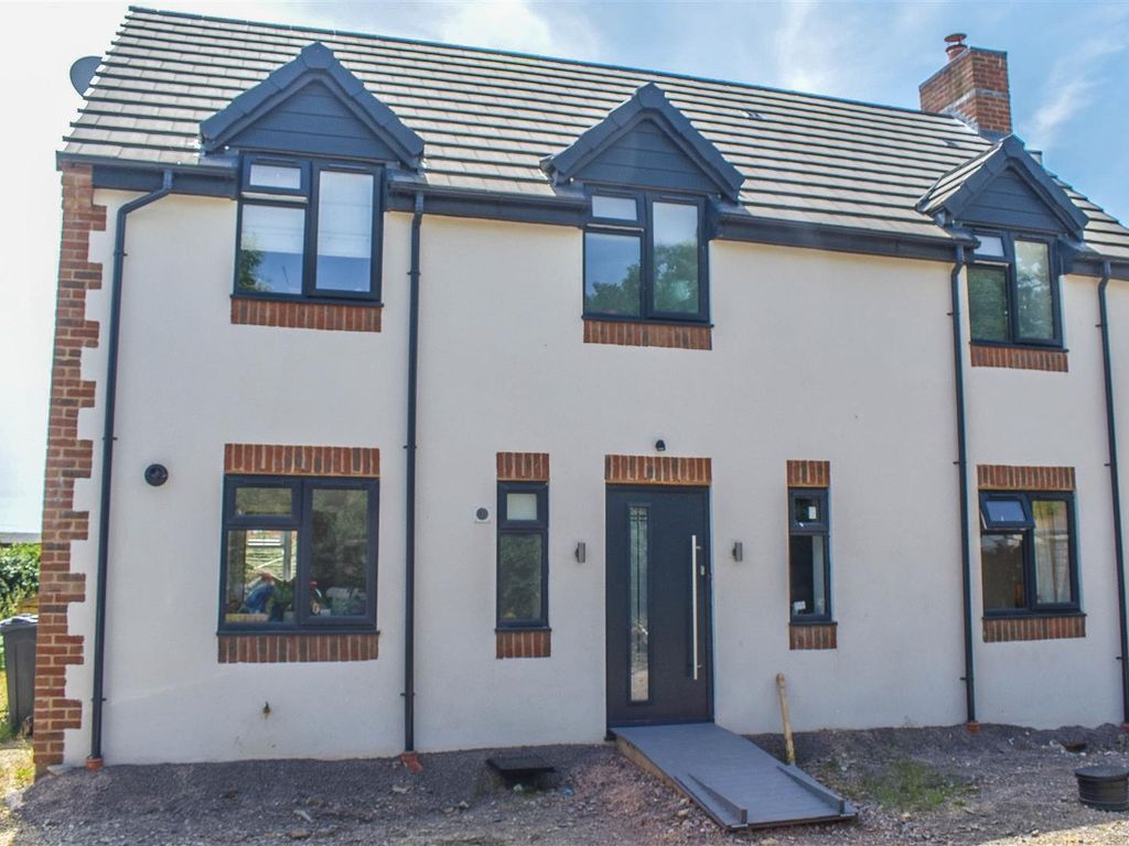 4 bed detached house for sale in Hillesley Road, Kingswood, WottonUnderEdge GL12 Zoopla