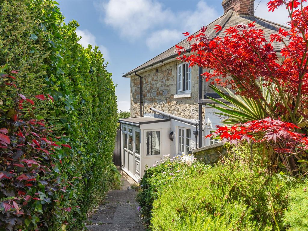 2 bed property for sale in Leeson Road, Ventnor PO38 Zoopla