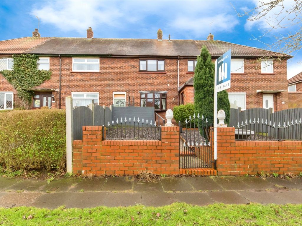 3 bed terraced house for sale in Ravenscroft Road, Crewe, Cheshire CW2
