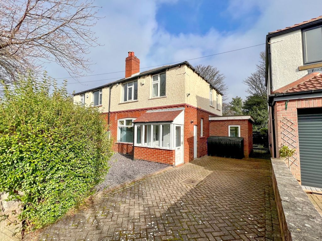 3 bed semidetached house for sale in Bents Green Road, Bents Green S11