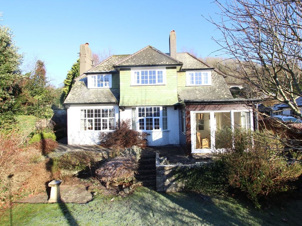 4 bed detached house for sale in Camden Road, Brecon LD3 Zoopla
