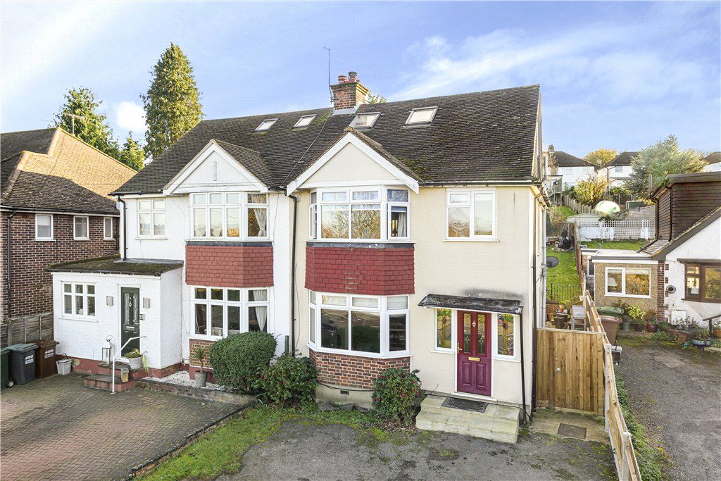 Hampermill Lane Watford Hertfordshire WD19  