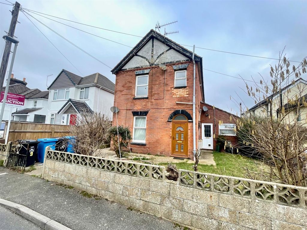 2 bed flat for sale in Buckland Road, Parkstone, Poole BH12 Zoopla