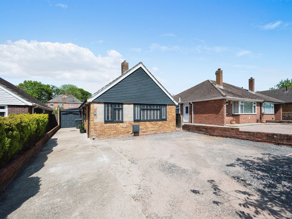 2 bed detached bungalow for sale in Timberlane, Purbrook, Waterlooville