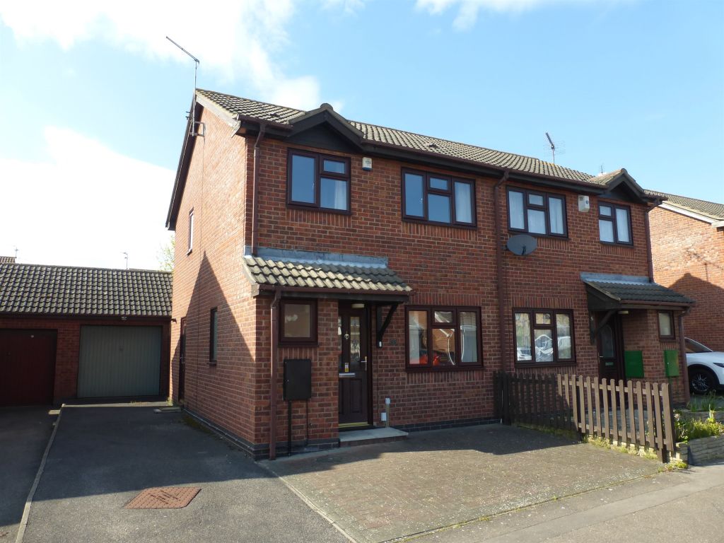 3 bed semidetached house for sale in Penrith Grove, Peterborough PE4