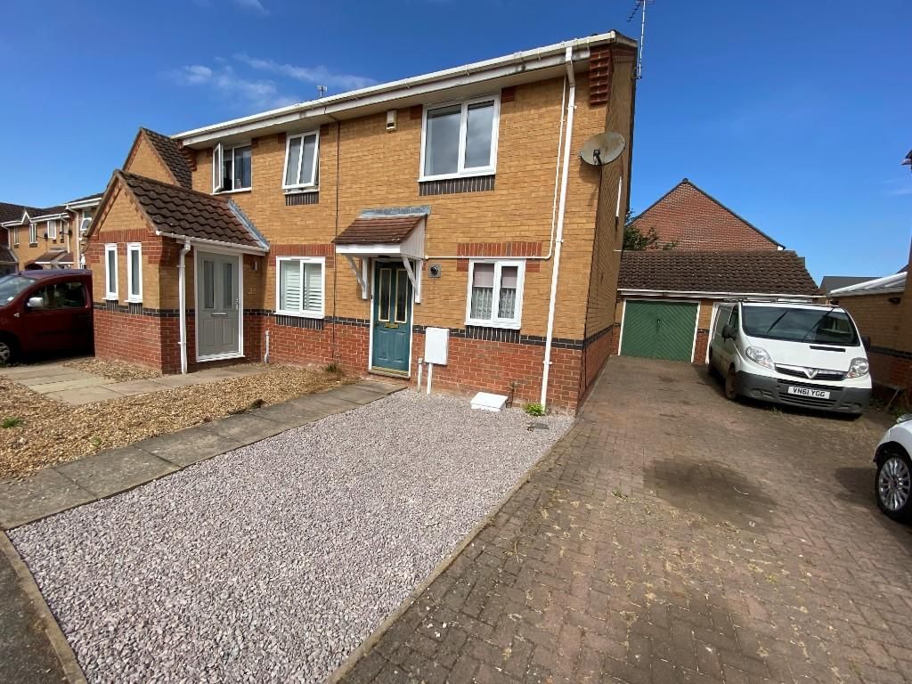 2 bed semidetached house to rent in Cowslip Drive, Deeping St. James