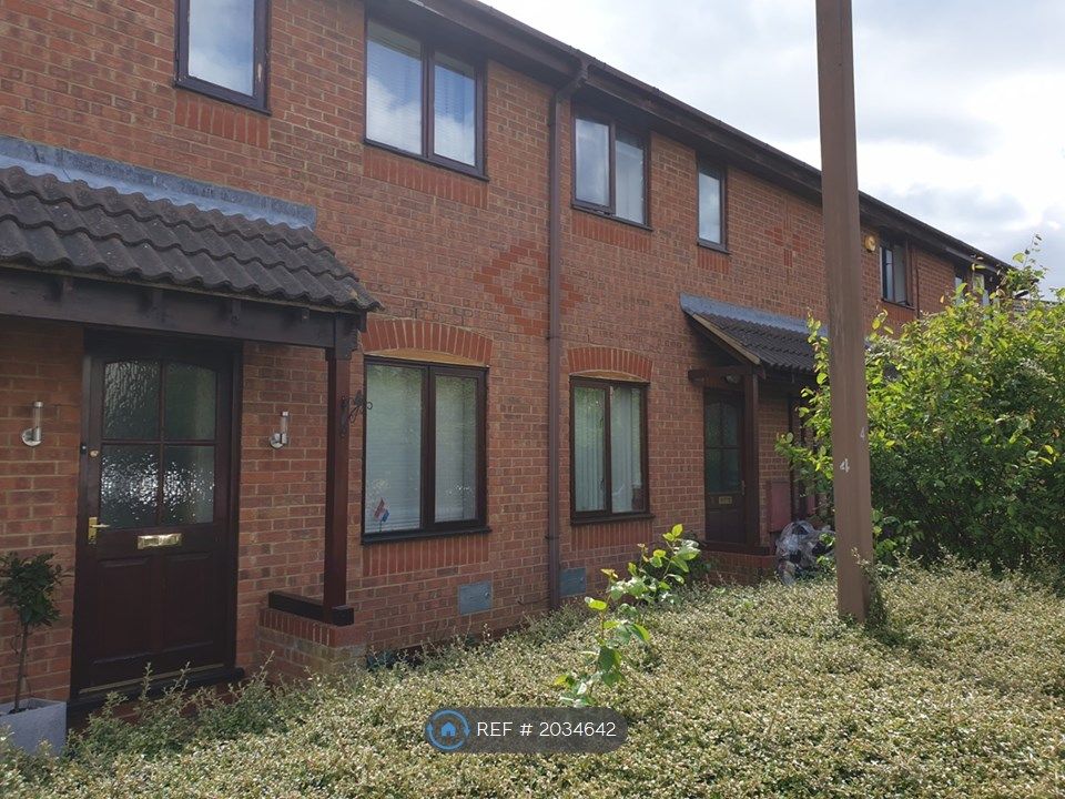 2 bed terraced house to rent in Denchworth Court, Emerson Valley