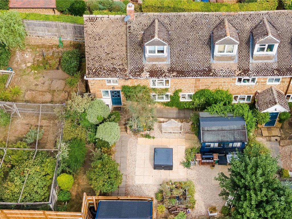 5 bed detached house for sale in Wroxton Lane, Horley, Banbury