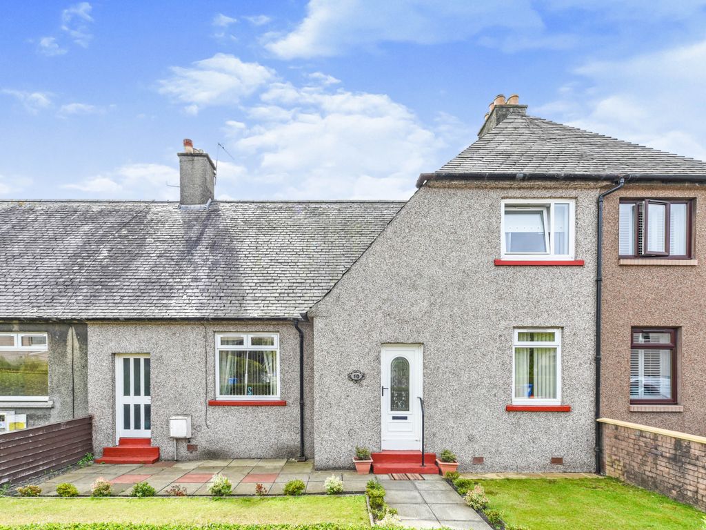 3 bed terraced house for sale in Sir Bruce Road, Dunfermline