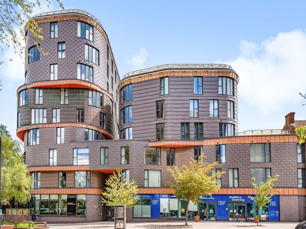 1 bed flat for sale in Station Road, Sidcup DA15, £240,000 Zoopla