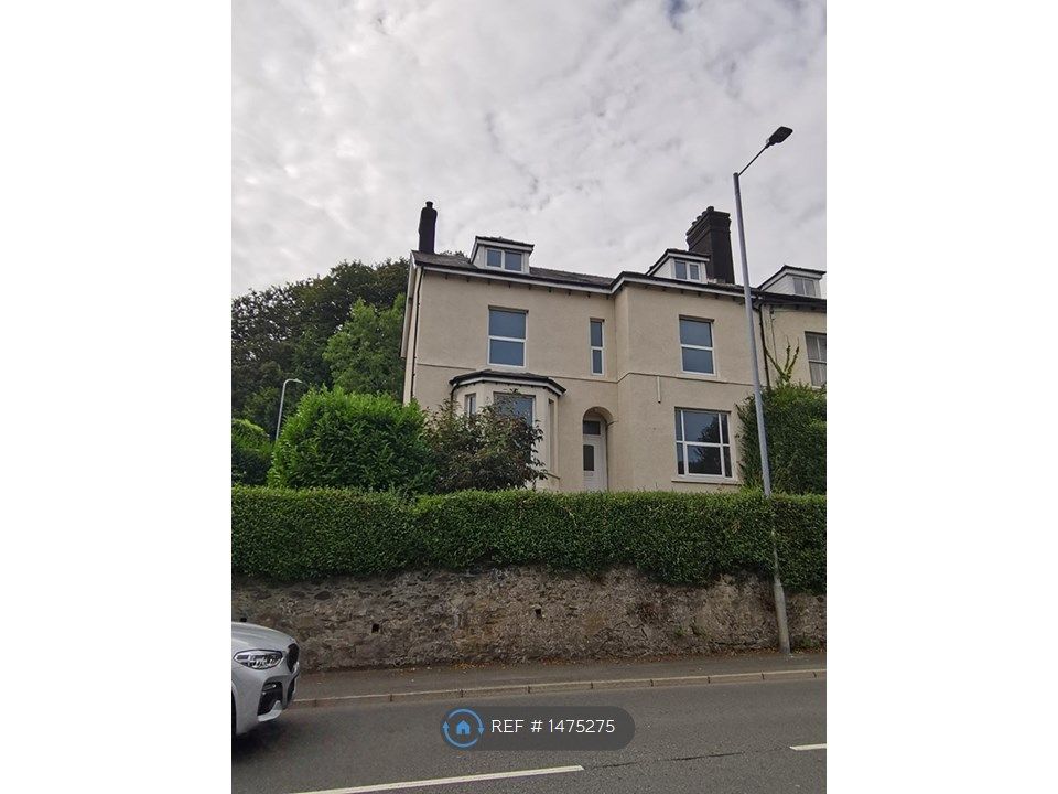 Room to rent in Glanhwfa Road, Llangefni LL77 Zoopla