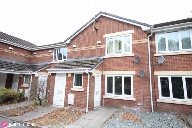 2 bed flat for sale in Heights Court, Heights Lane, Cronkeyshaw