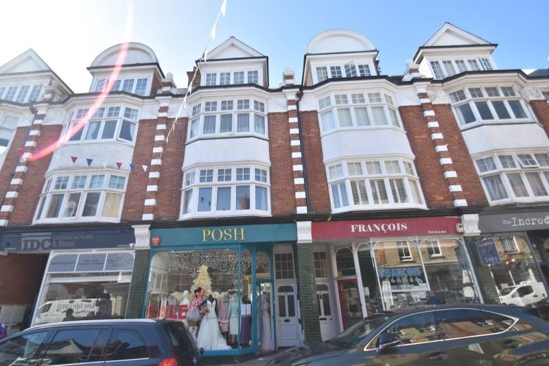 Studio to rent in South Street, Eastbourne BN21, £650 pcm Zoopla