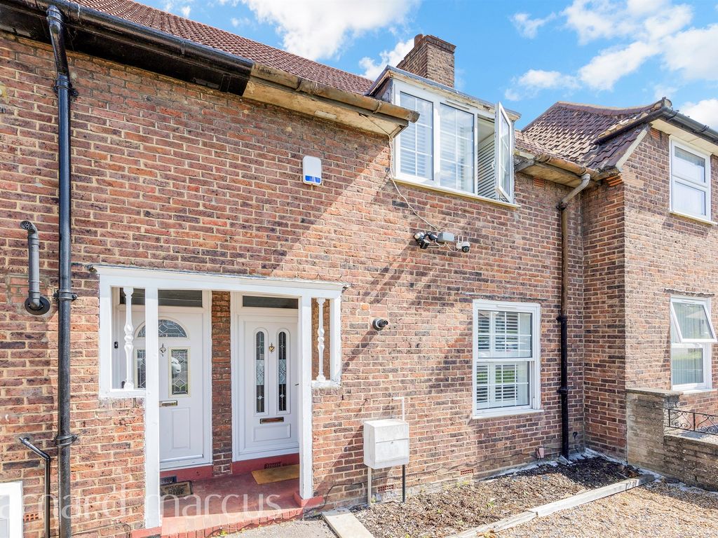 2 bed terraced house for sale in St. Helier Avenue, Morden SM4, £