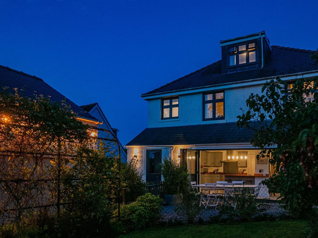 5 bed property for sale in Llwyn On, Peterston Super Ely, Cardiff CF5