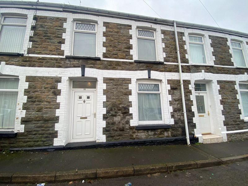 3 bed terraced house for sale in Gladstone Street, Blaina, Abertillery