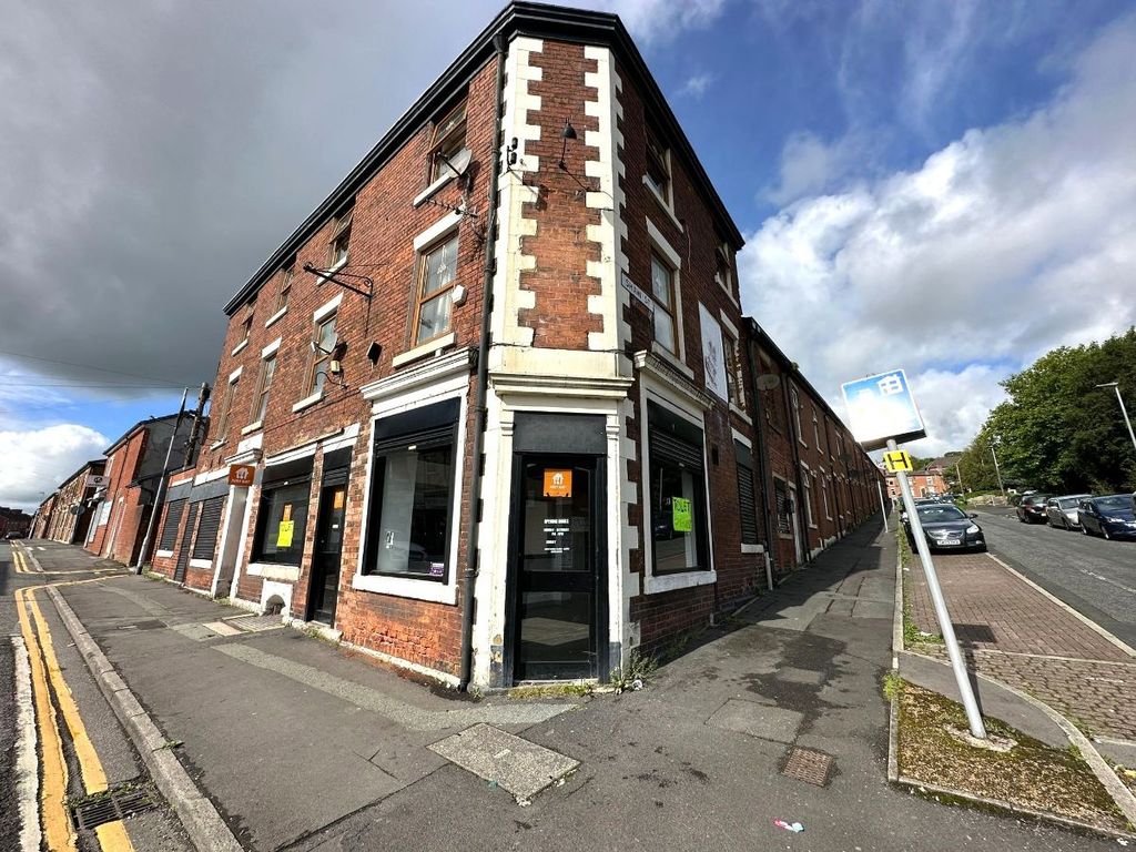 Restaurant/cafe to let in Johnston Street, Blackburn BB2, £18,200 pa