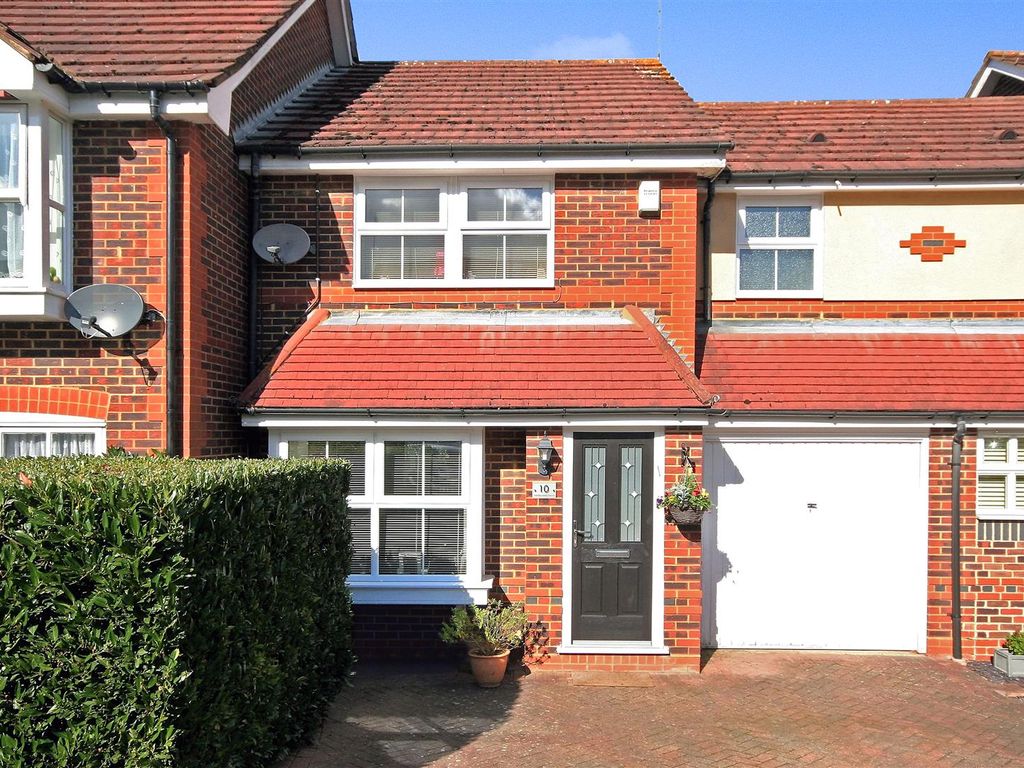 3 bed terraced house for sale in Madresfield Court, Shenley, Radlett