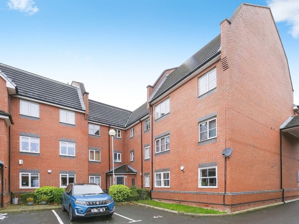 2 bed flat for sale in Armstrong Quay, Liverpool L3, £240,000 Zoopla