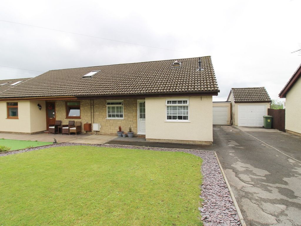 3 bed semidetached bungalow for sale in Llanbryn Gardens, Brynna
