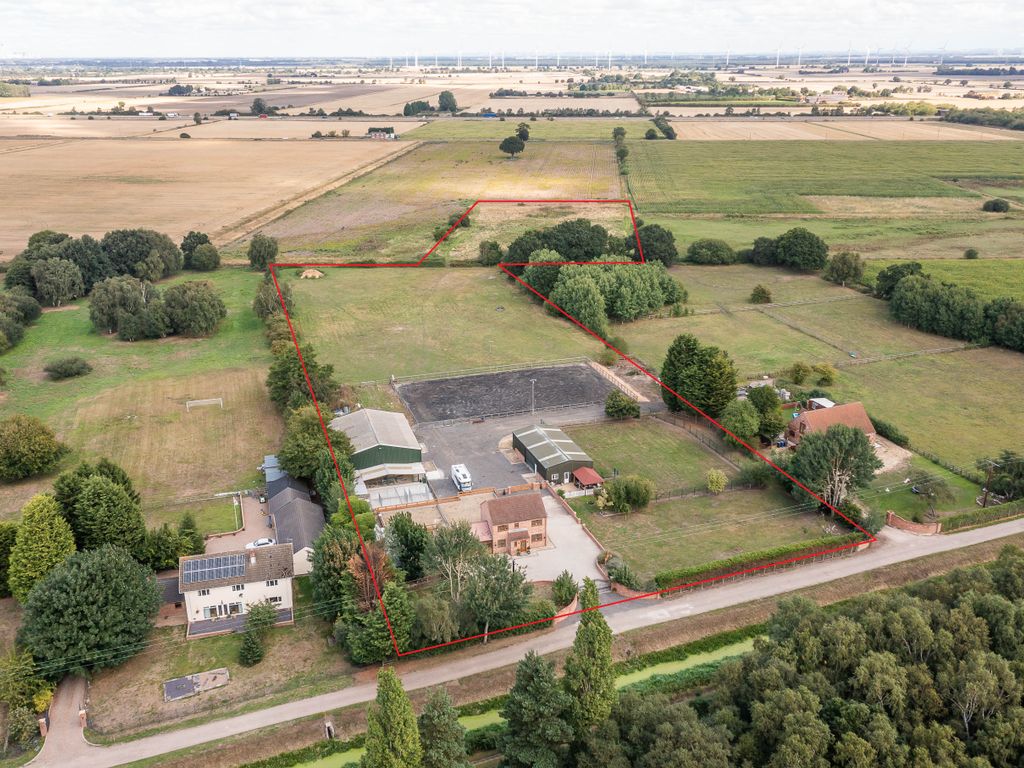 4 bed detached house for sale in Green Tree Stables, Stainforth Moor