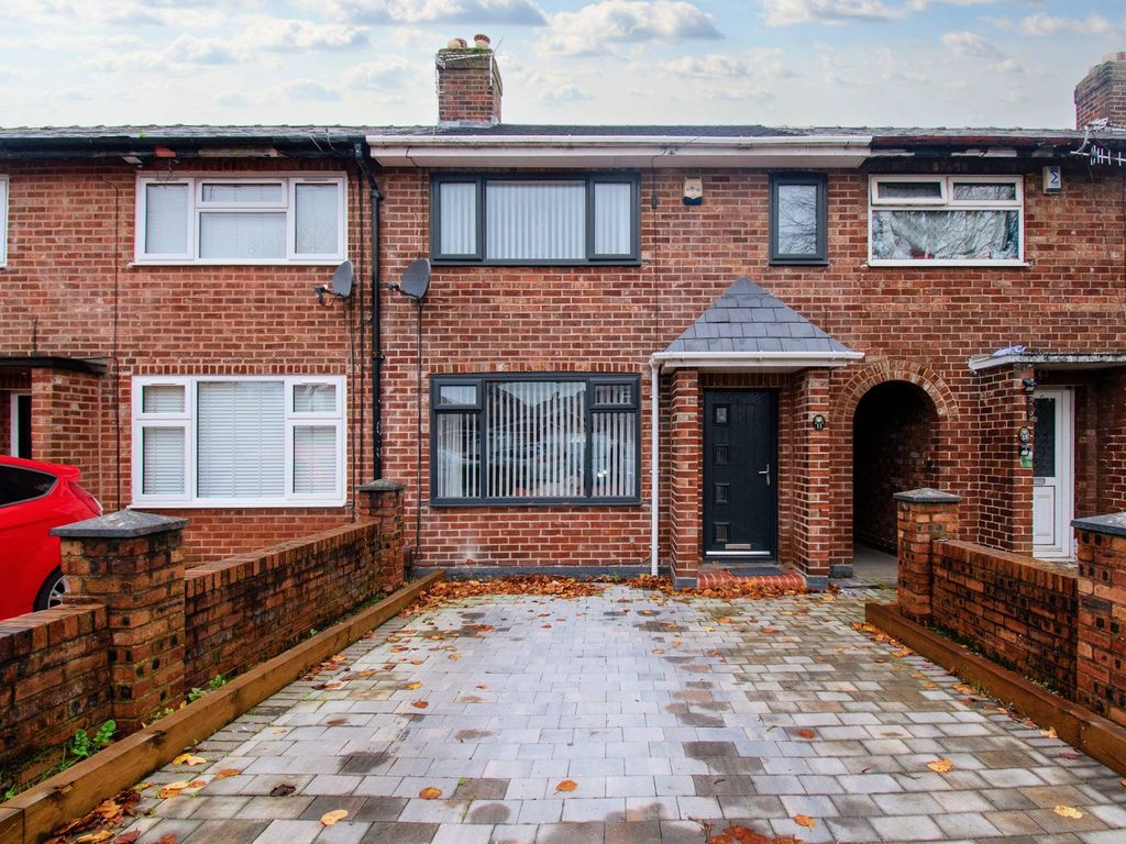 3 bed terraced house for sale in Poplars Avenue, Warrington WA2, £