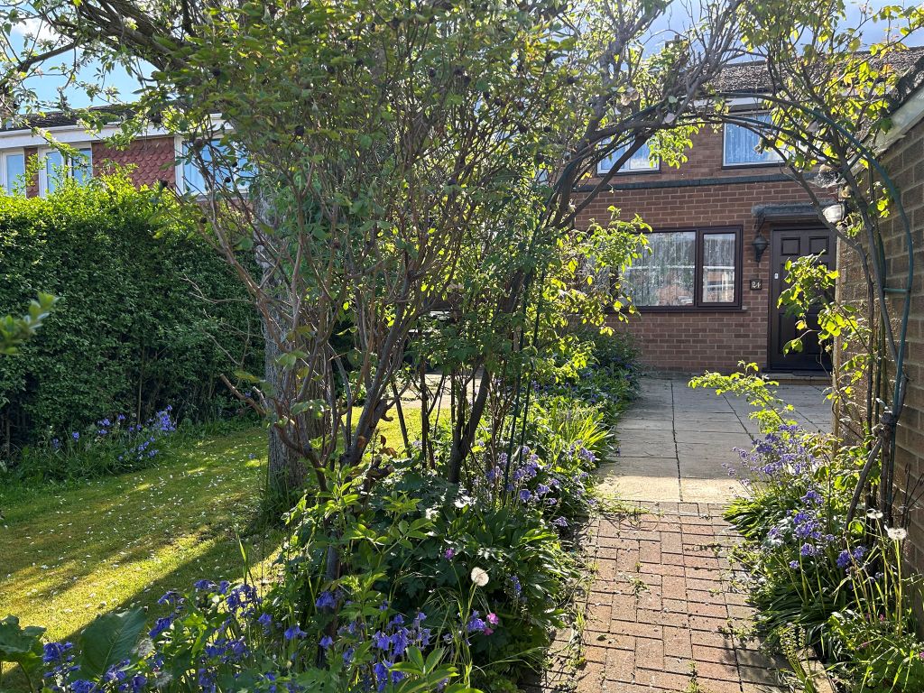 3 bed end terrace house for sale in Cherwell Road, Berinsfield