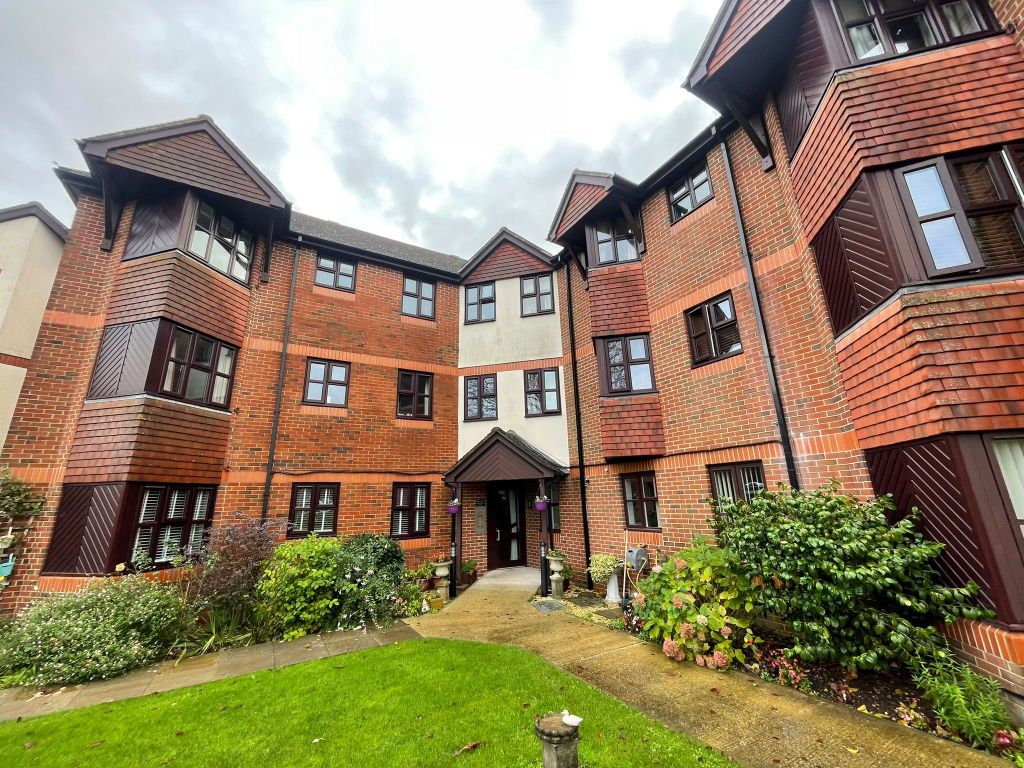 1 bed property for sale in Wickham Road, Fareham PO16, £80,000 Zoopla