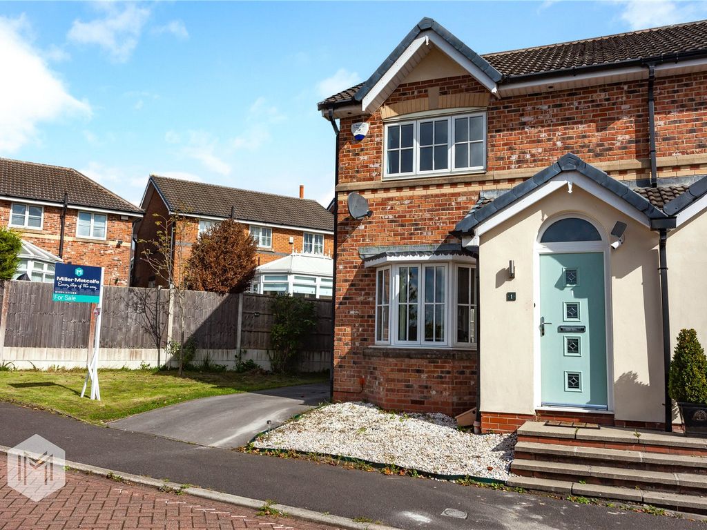 3 bed semidetached house for sale in Springburn Close, Horwich, Bolton