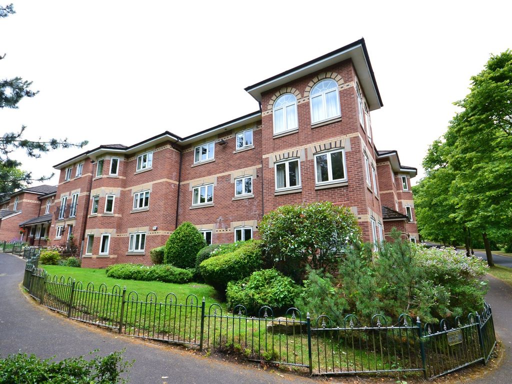 2 bed flat for sale in Rochester House, Pavilion Way, Macclesfield SK10