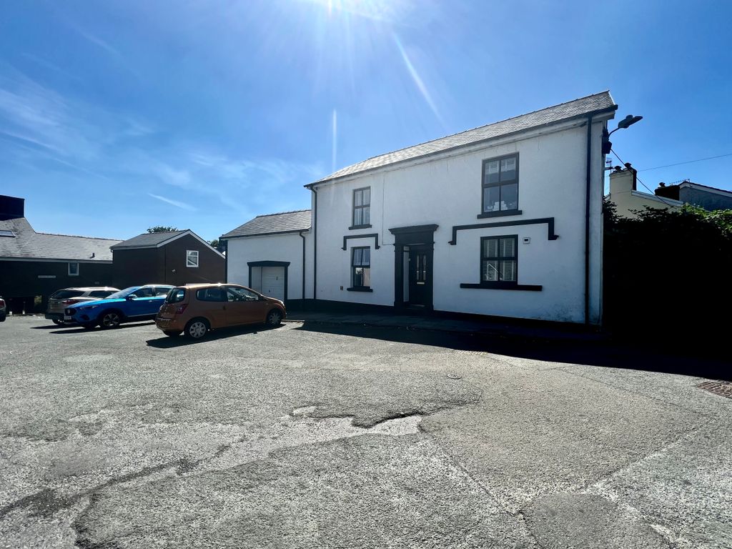 3 bed detached house for sale in HeolYCae, Cefn Coed, Merthyr Tydfil