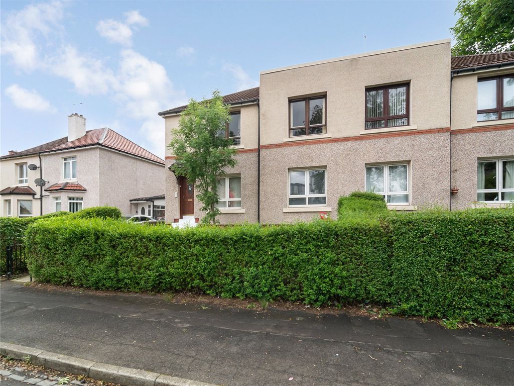 2 bed flat for sale in Hallrule Drive, Cardonald, Glasgow G52 Zoopla