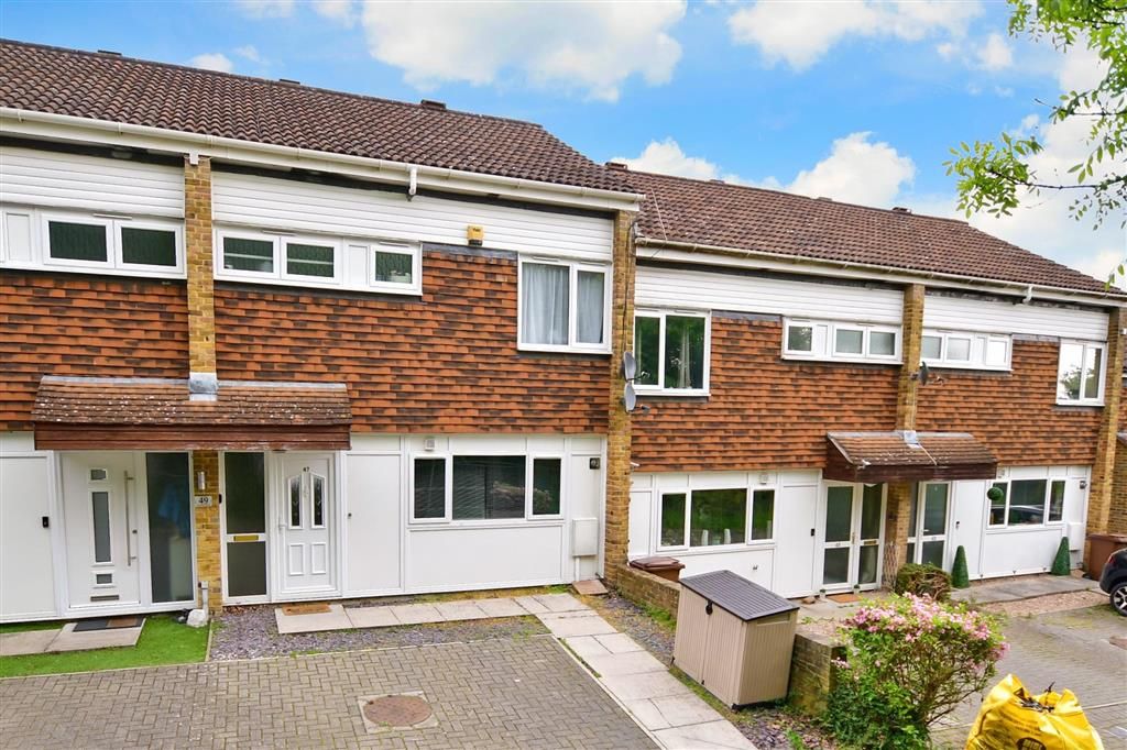3 bed terraced house for sale in Elmwood Road, Chattenden, Rochester