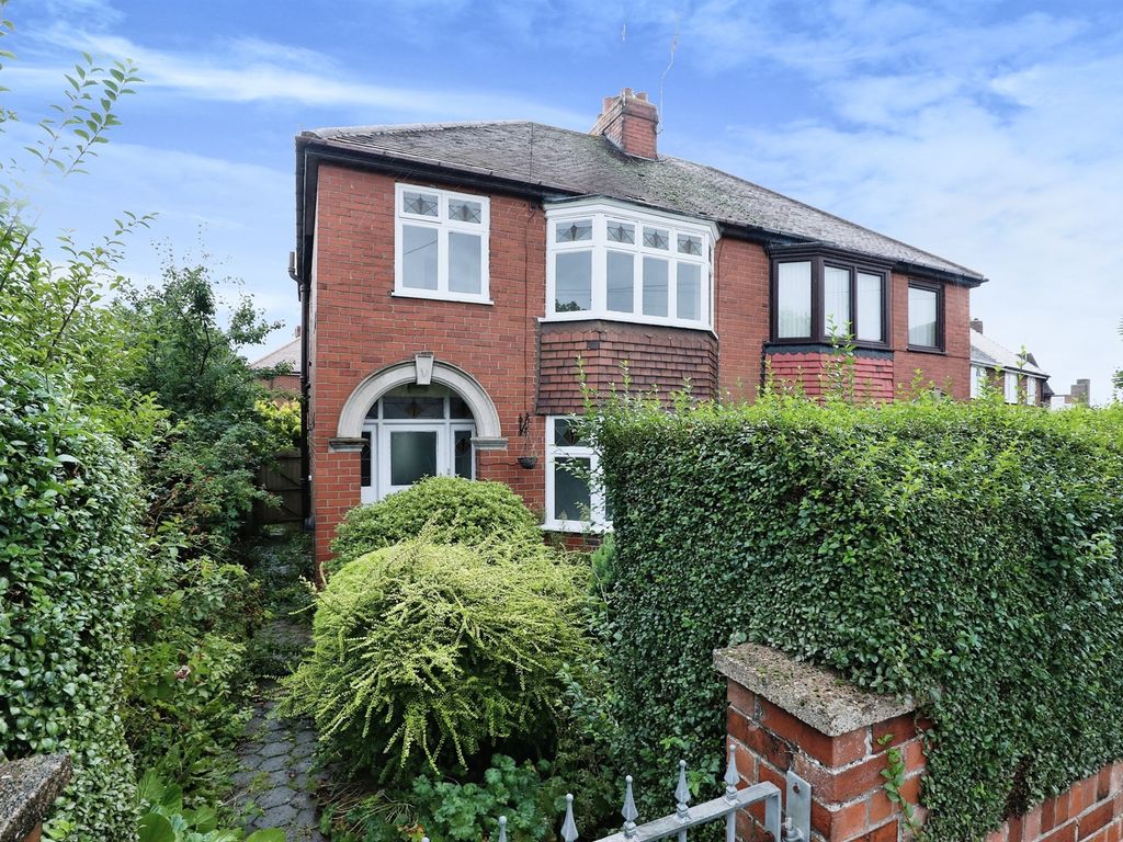3 bed semidetached house for sale in Stanley Street, Worksop S81, £