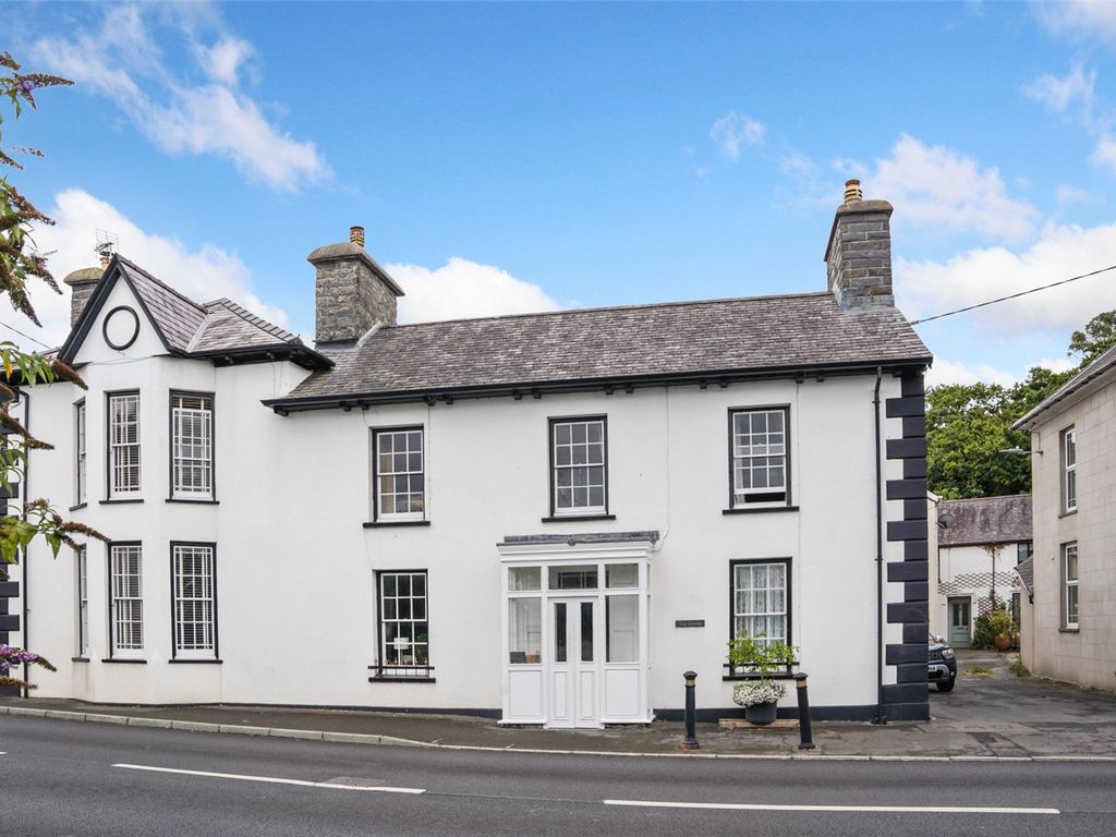 7 bed detached house for sale in Bridge Street, Llanon, Dyfed SY23, £