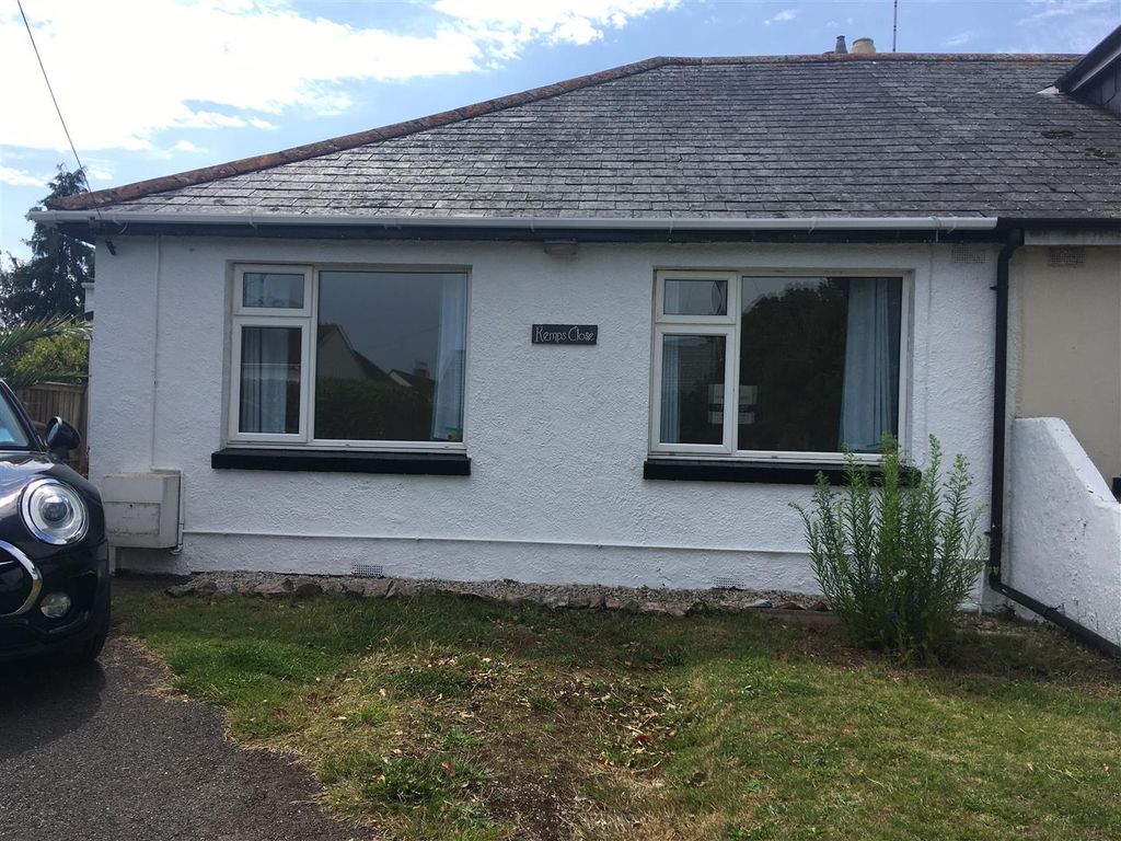 2 bed semidetached bungalow to rent in Flood Street, Stoke Gabriel