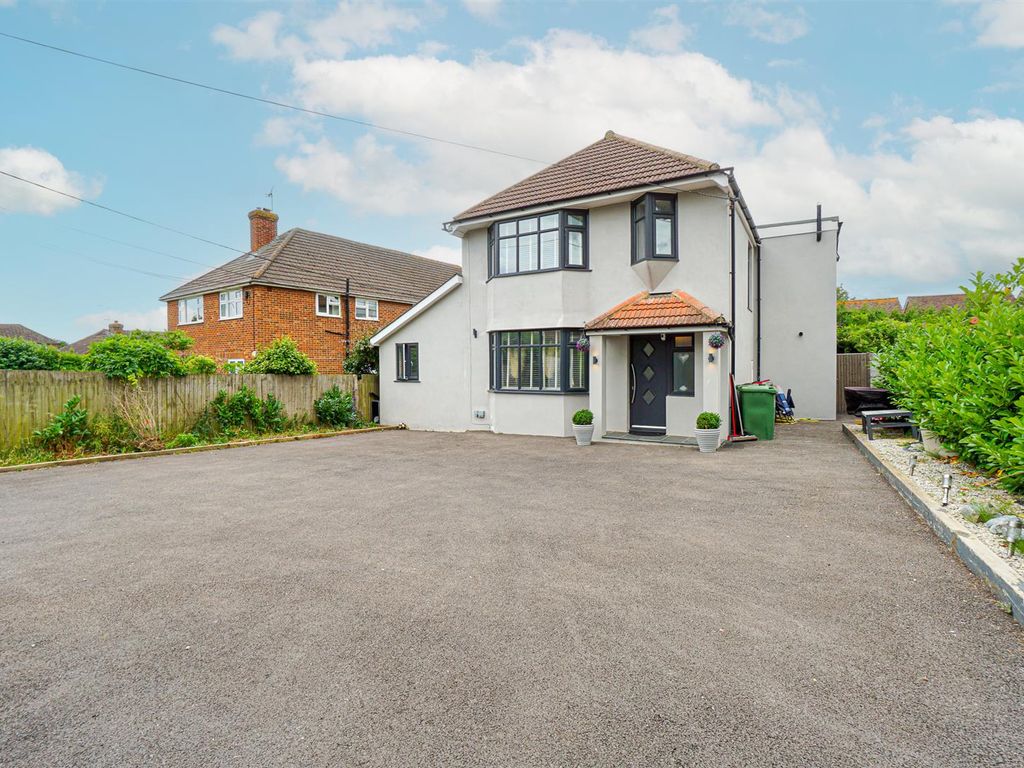 5 bed detached house for sale in Main Road, Westfield, Hastings TN35