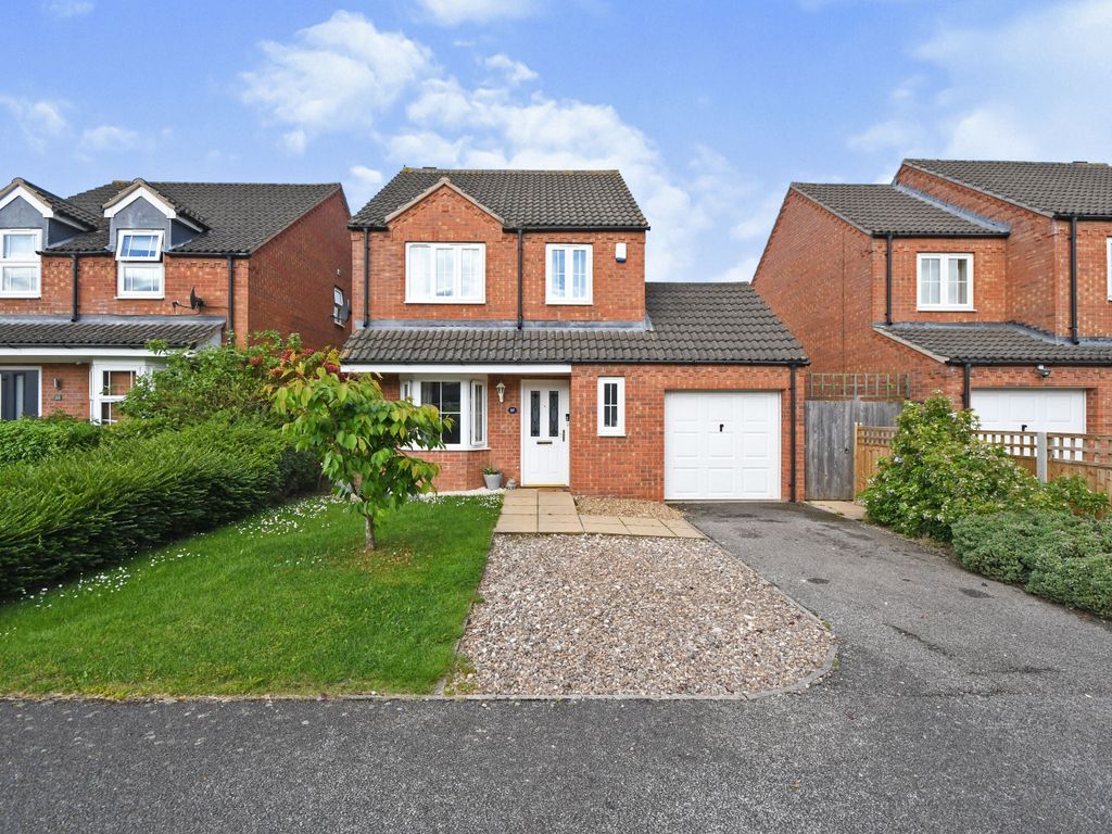 3 bed detached house for sale in Heath Road, Navenby, Lincoln