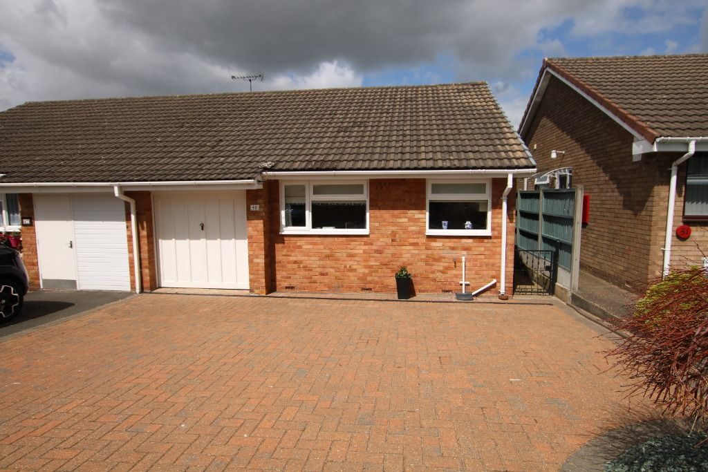 2 bed semidetached bungalow for sale in Ridgeway Road, Stapenhill