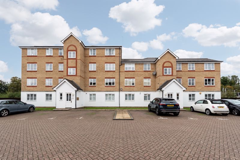 1 bed flat for sale in Clarence Close, New EN4 Zoopla